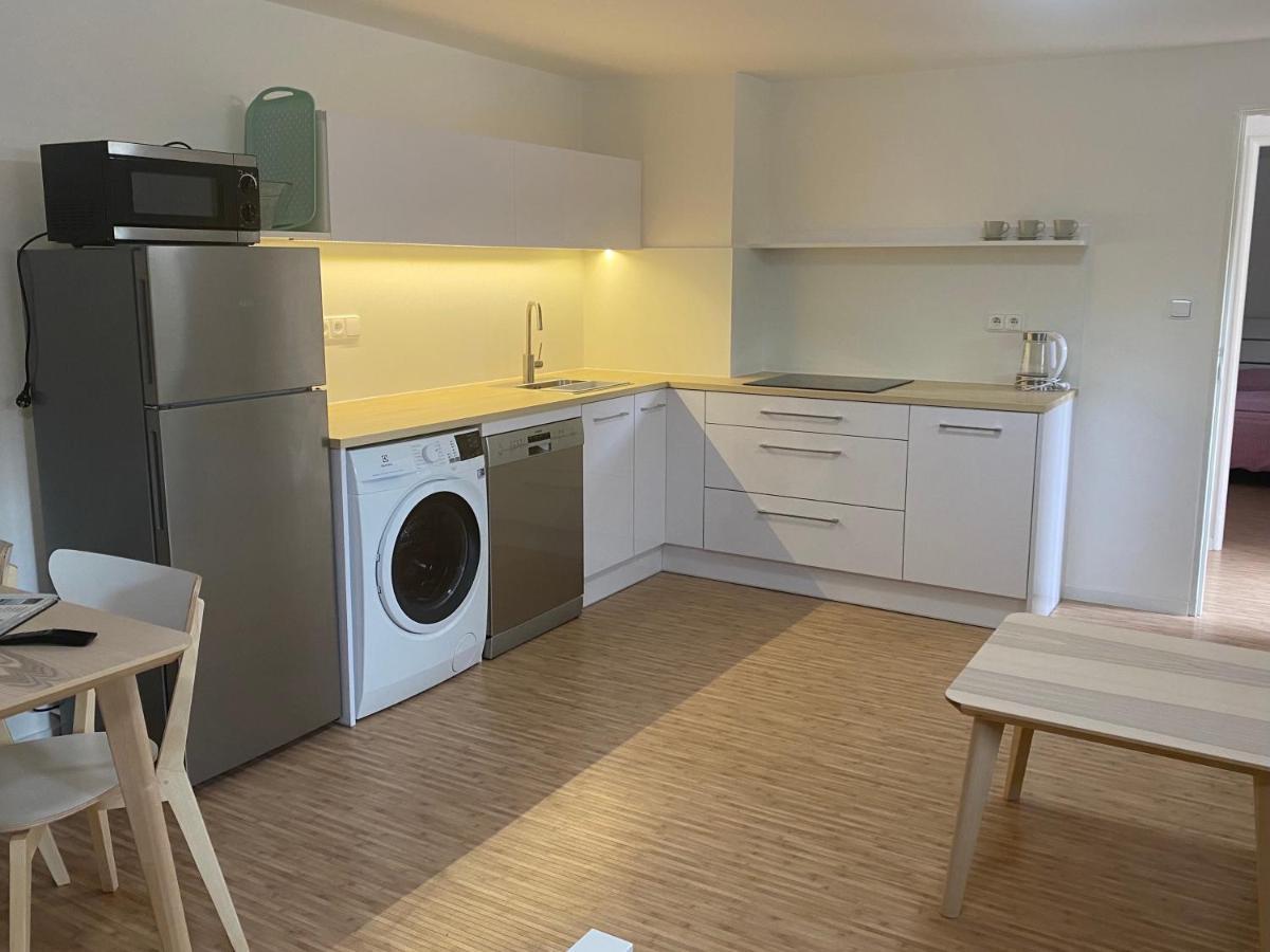Red Travel Apartment Dvůr Králové nad Labem Eksteriør billede